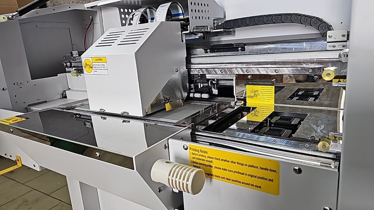 UV printer carriage and ink system
